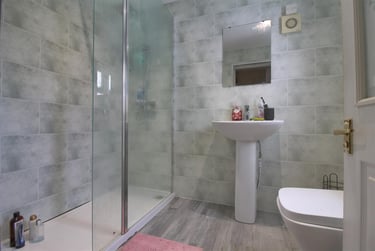 6 bed house, Hunters Road, Spital Tongues, Newcastle, NE24ND - Image 13